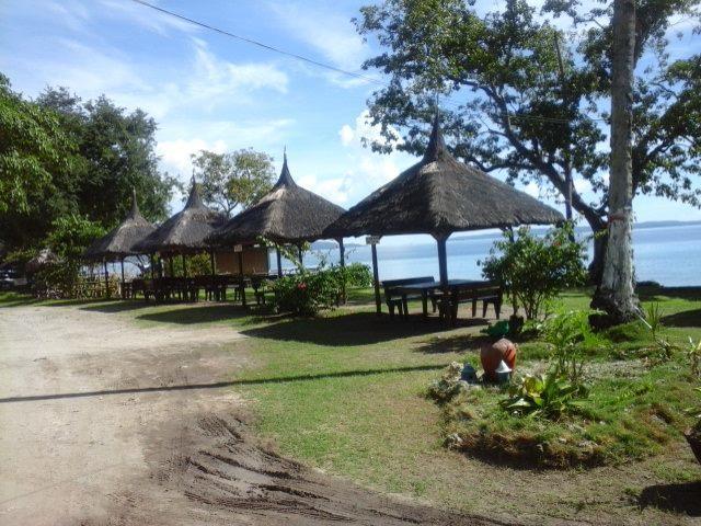 Punta Del Sol Araceli Beach Resort Samal Esterno foto