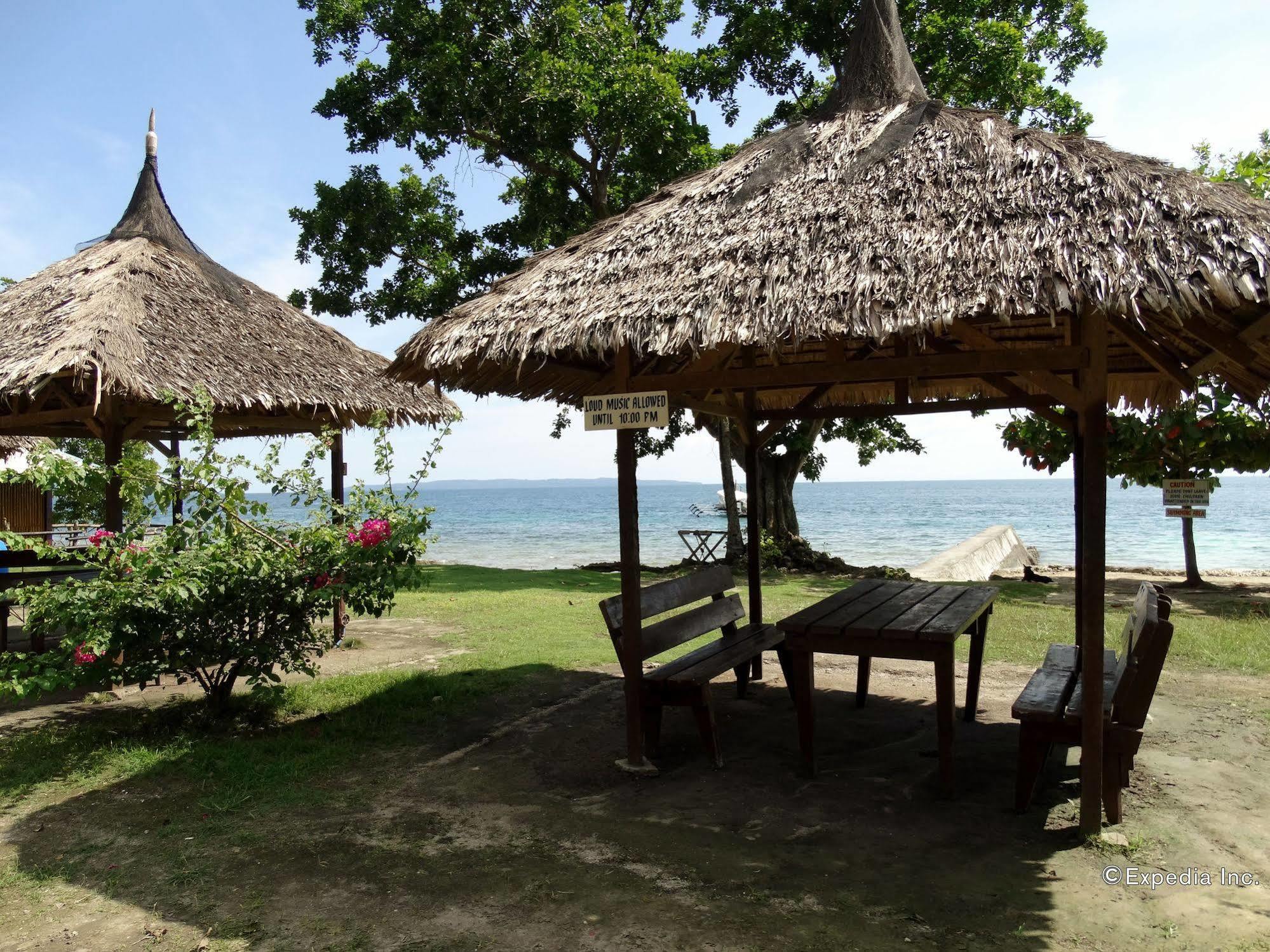 Punta Del Sol Araceli Beach Resort Samal Esterno foto