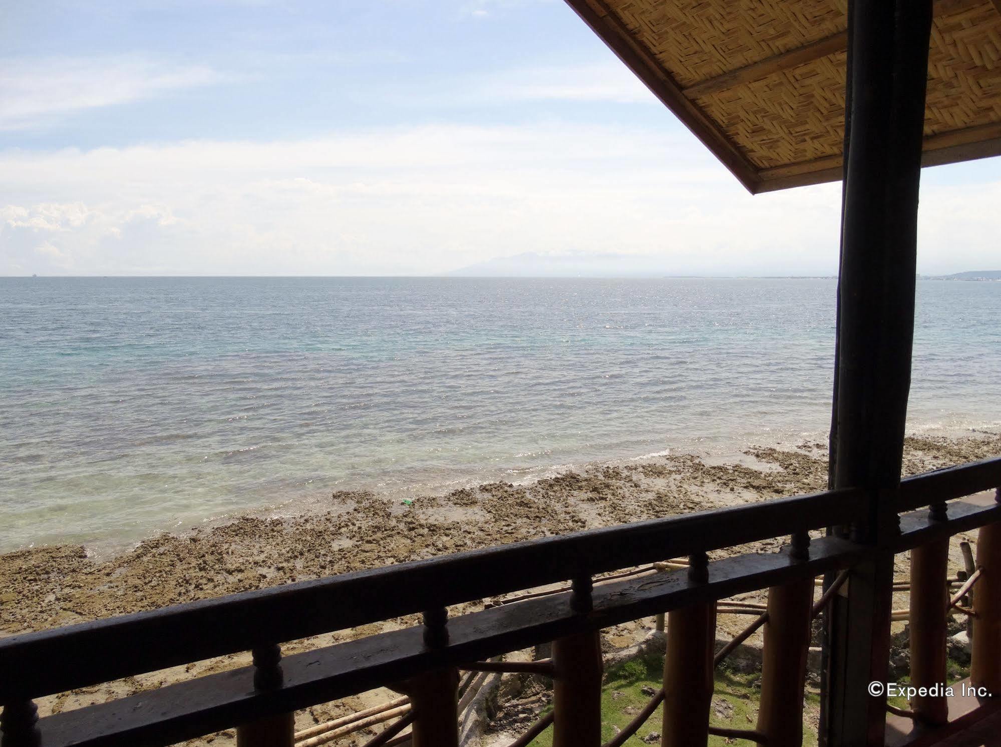 Punta Del Sol Araceli Beach Resort Samal Esterno foto
