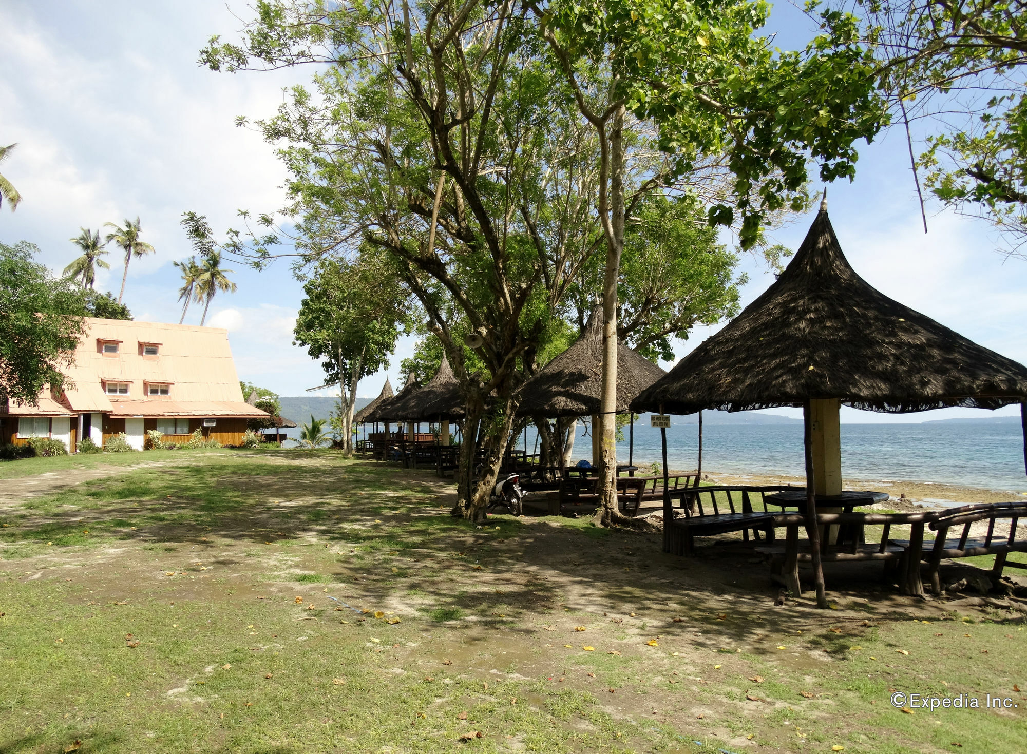 Punta Del Sol Araceli Beach Resort Samal Esterno foto